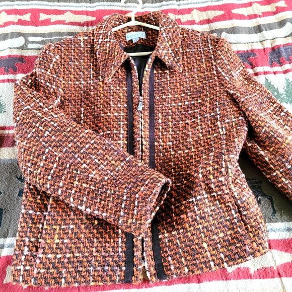 Conrad C collection tweed designer coat. - Picture 6 of 9